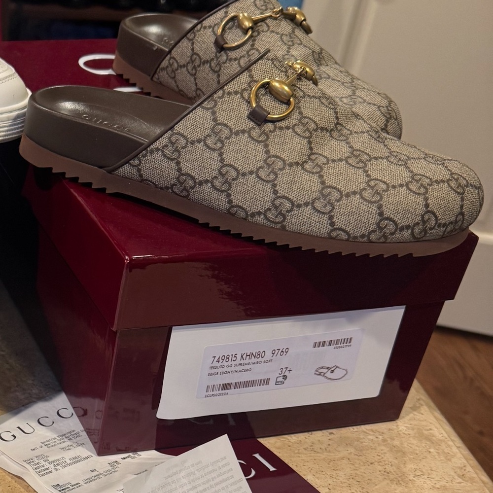 Gucci Beige GG Canvas Slip-On Mule with Gold Horsebit